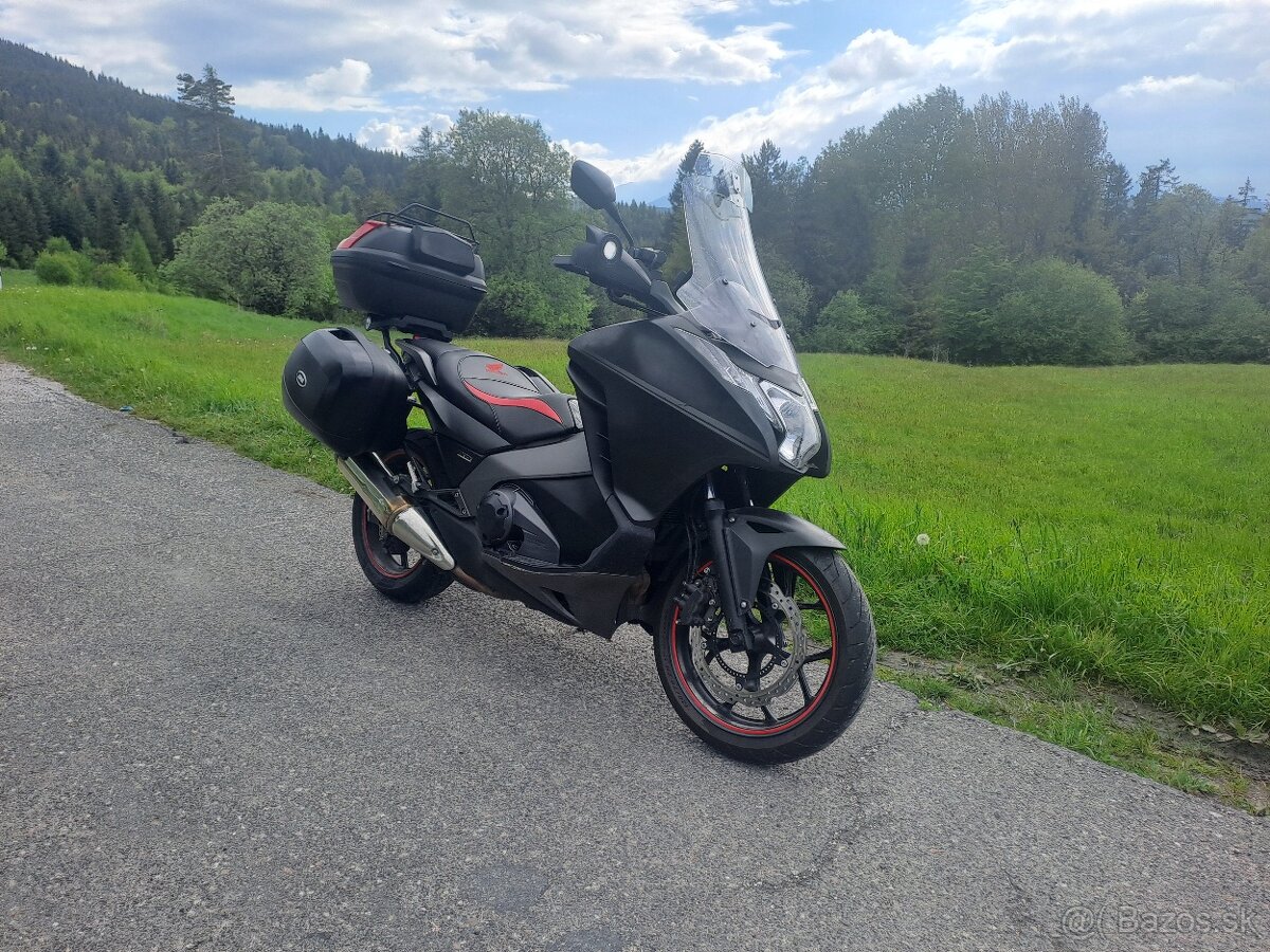 Honda NC 700 D Integra - automat - 3