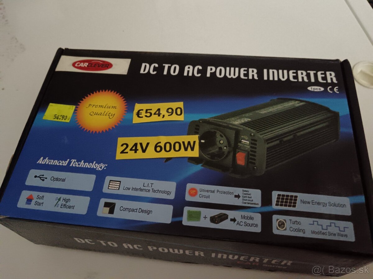 Menič napätia 24V DC / 230V AC - 600W s USB - 3