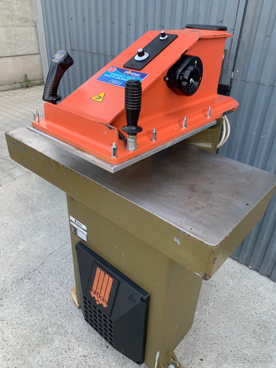 ATOM VS 918 vysekávací stroj Hydraulická řezačka Svit Sandt - 3