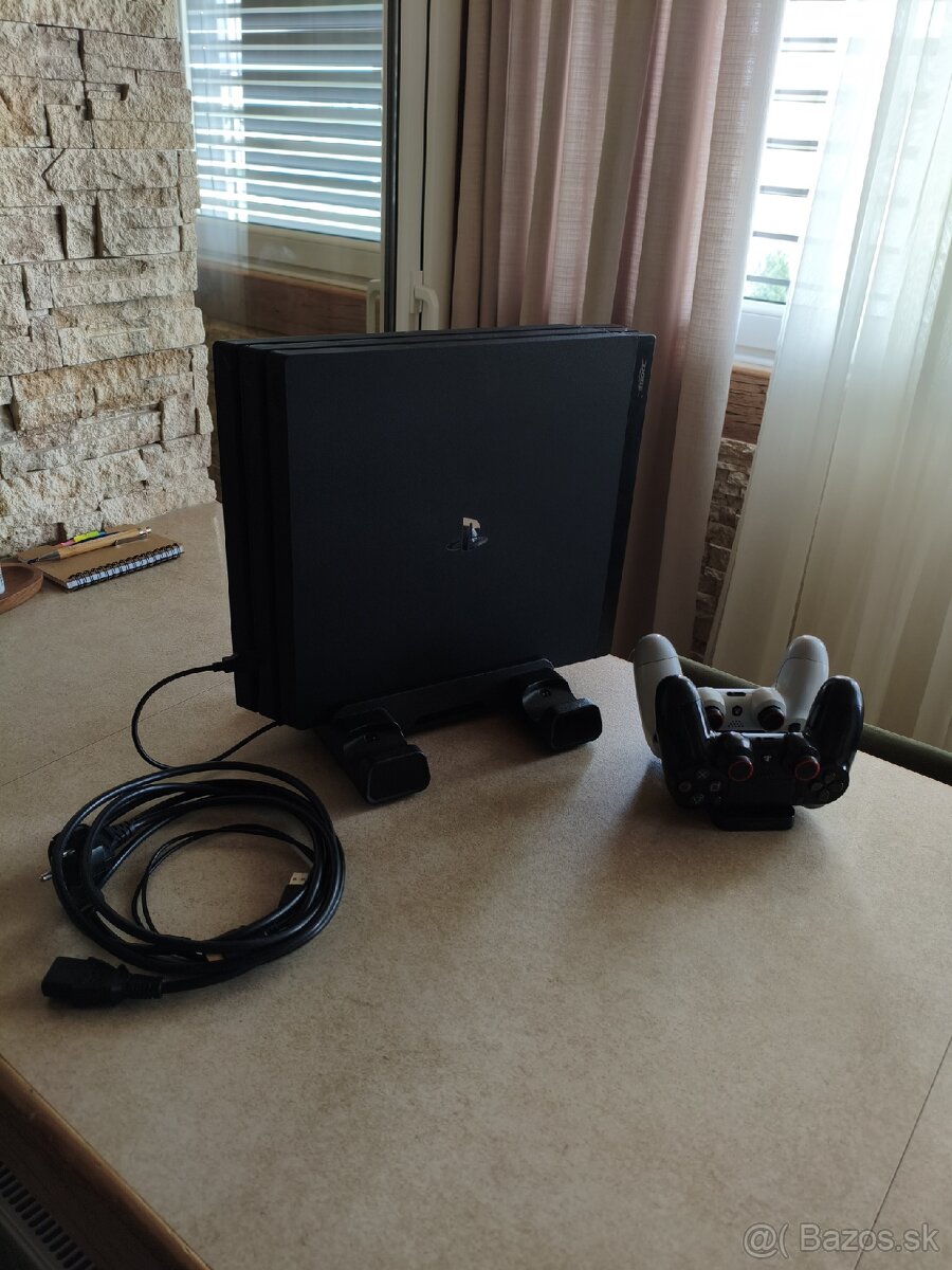 Ps4 pro 1TB - 3