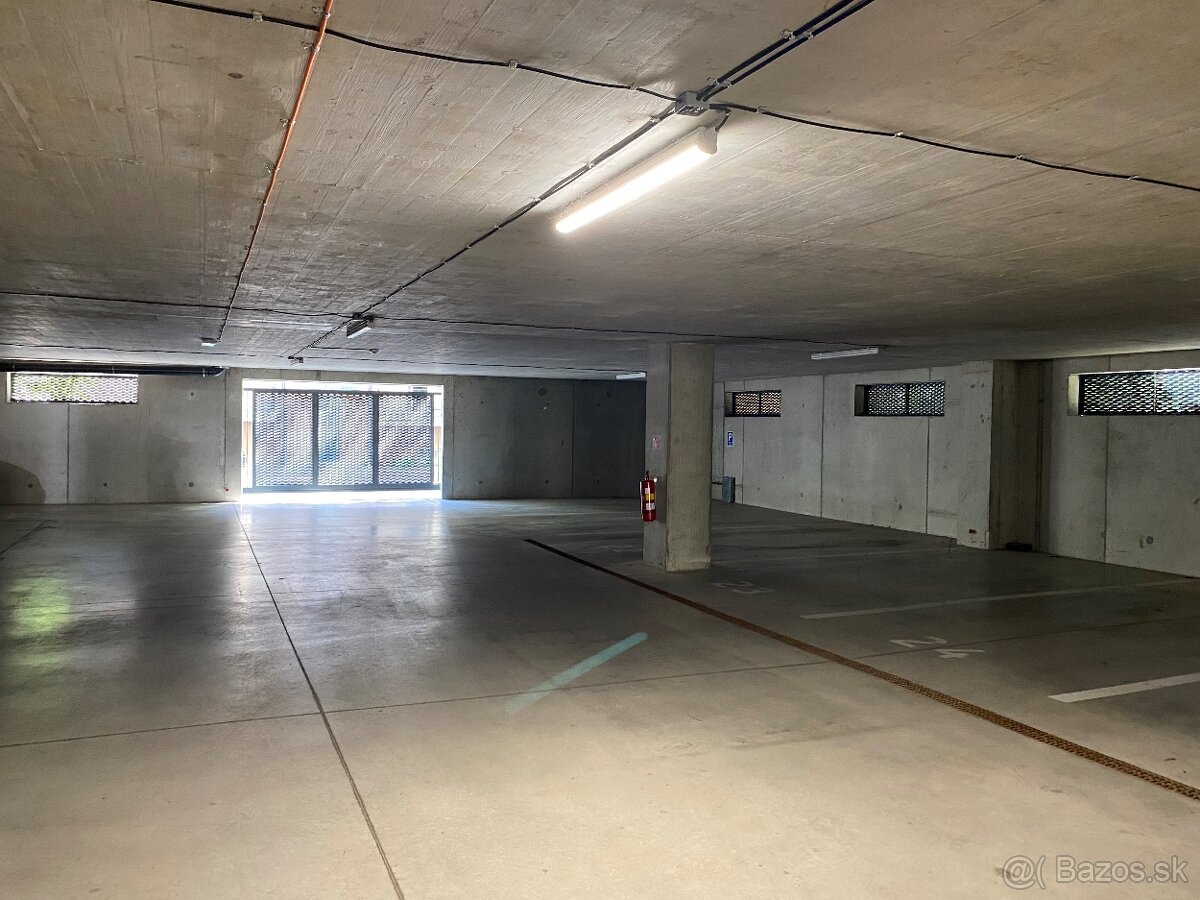 Kryté vnút.parkovacie státie - Mlynská Bašta - 3