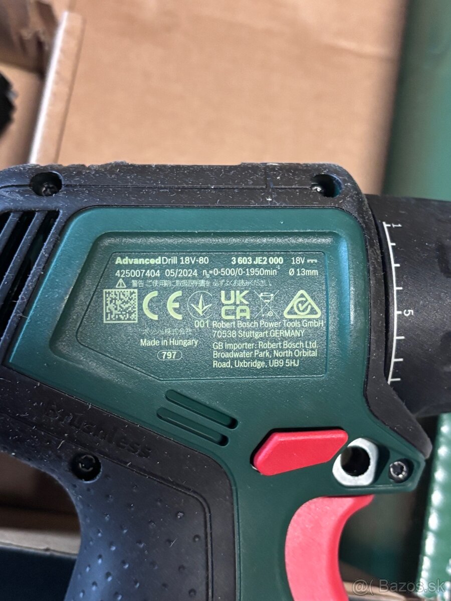 Vrtaci skrutkovač Bosch + nastavce - 3