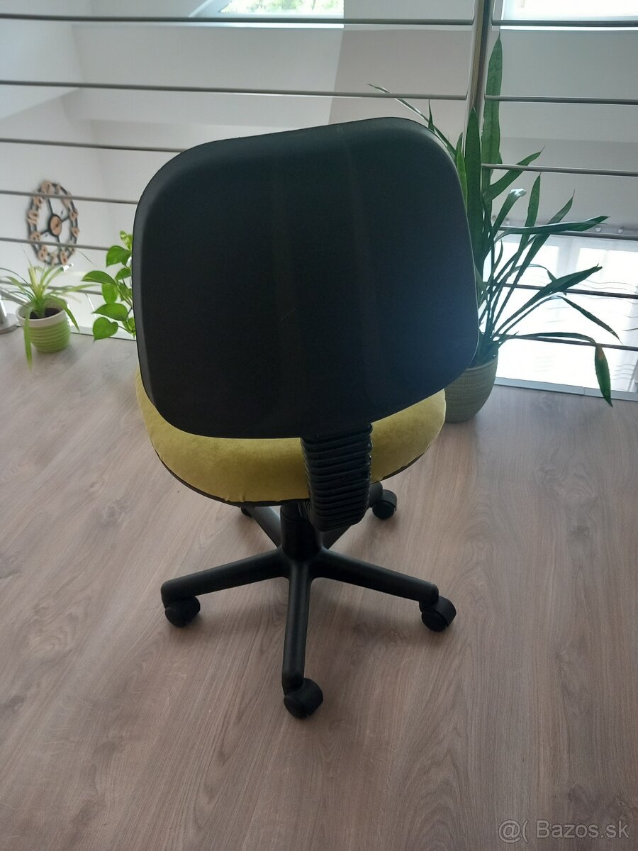 Detská otočná stolicka,precalunena - 3