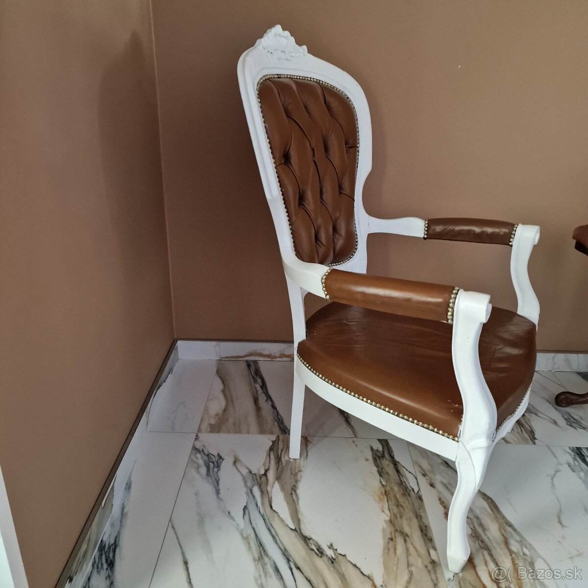 Elegantná starožitná stolička - 3