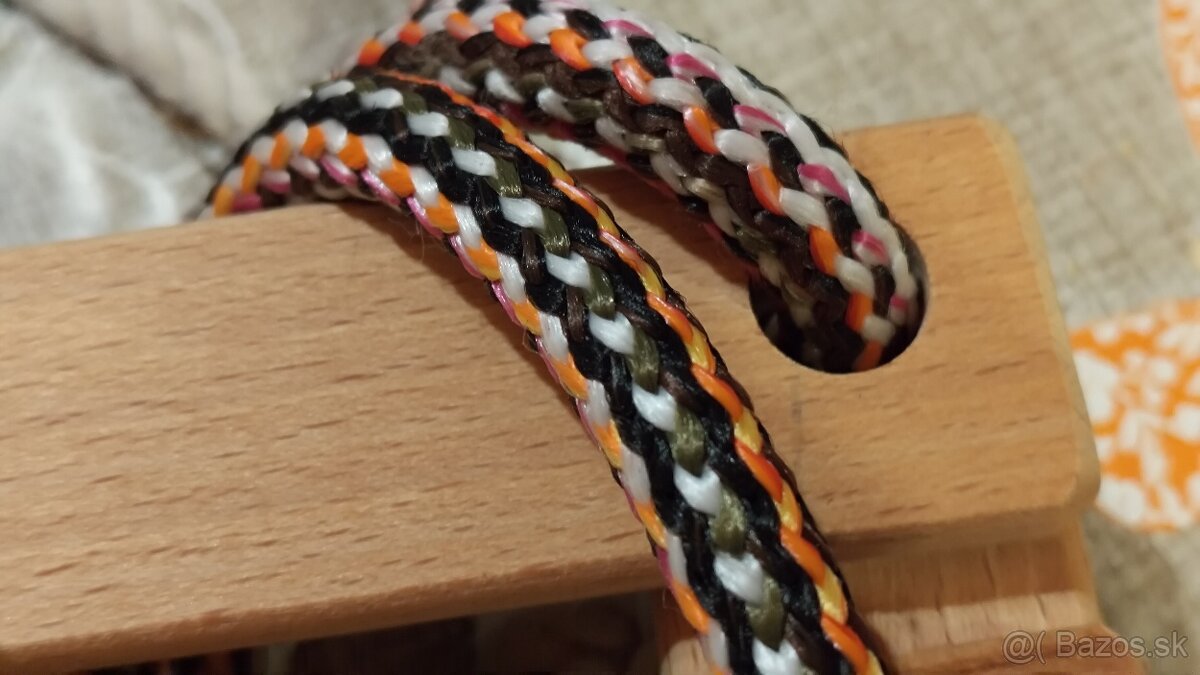 Hojdacka drevená - 3