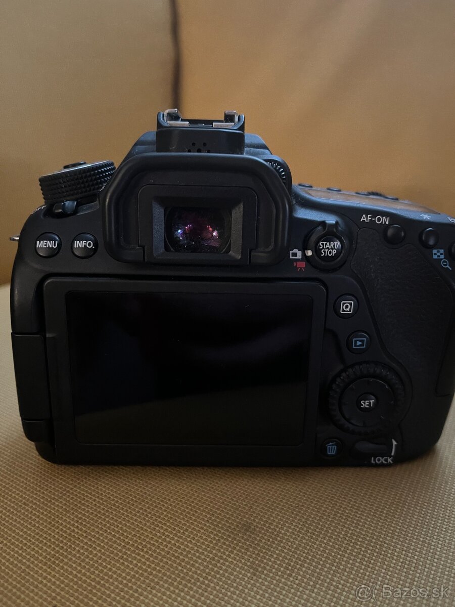 Predám digitalnu zrkadlovku Canon EOS 80D - 3