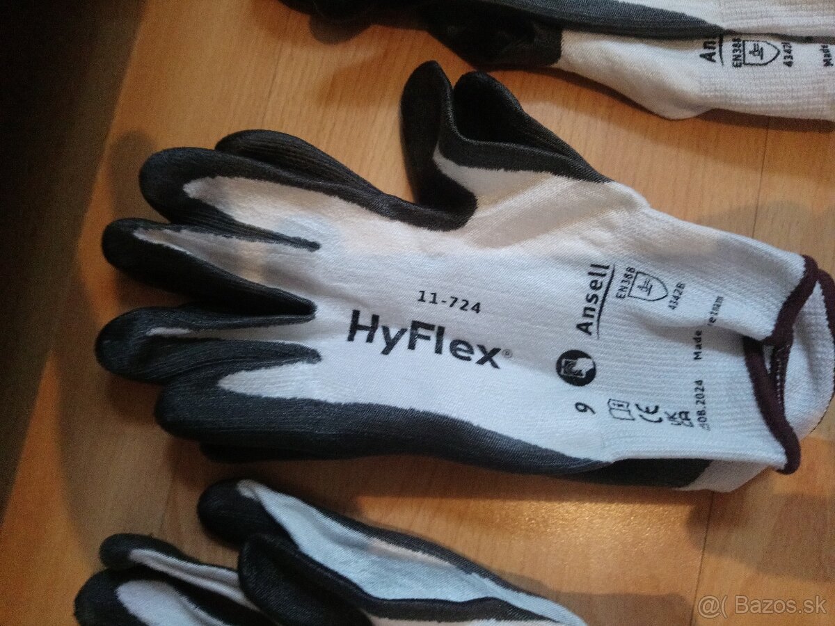 Pracovné rukavice proti porezu od výrobcu HyFlex - 3