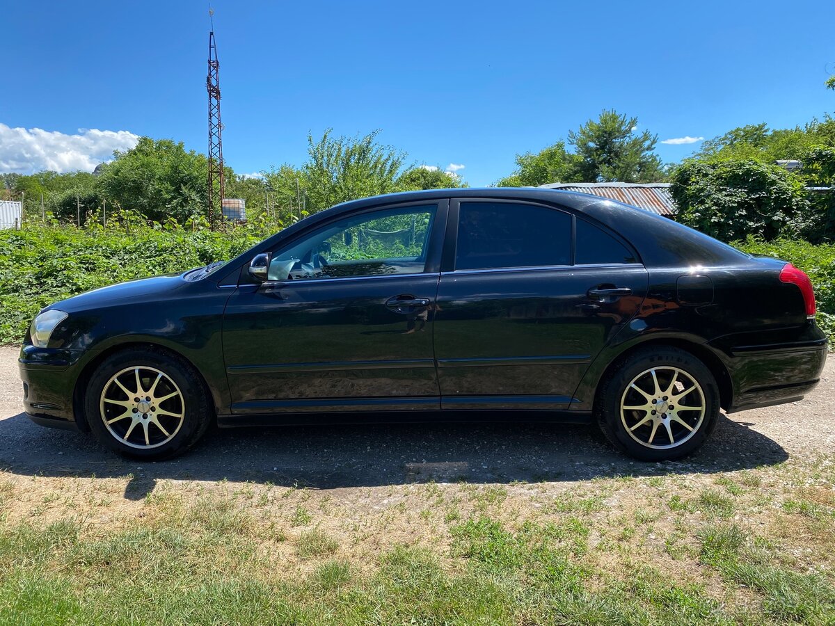 Toyota Avensis 1.8 benzin - 3
