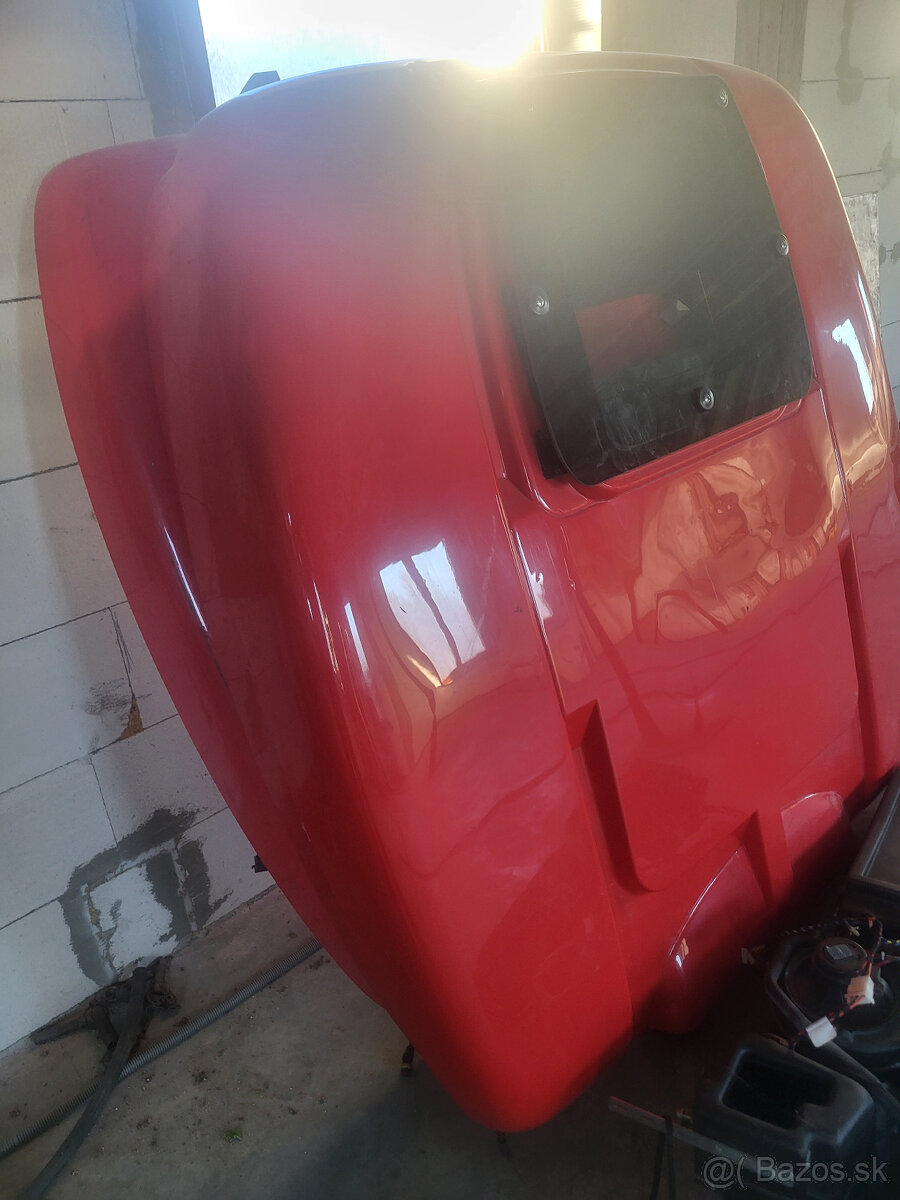 ponúkam strechu na traktor zetor - 3