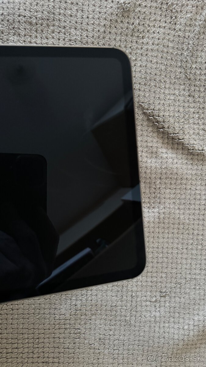 Predám iPad Pro 11” (M4), 256 GB, verzia Wi-Fi + Cellular, f - 3