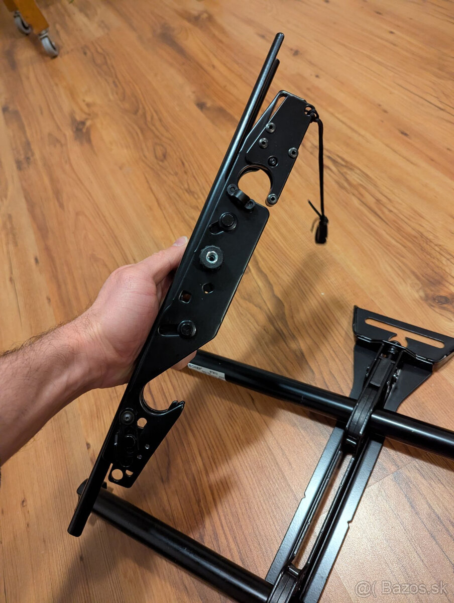 Držiak na TV - CHIEF MTM1U - 56KG - 3