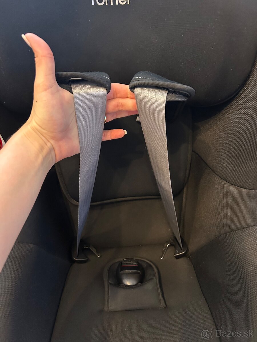 Autosedačka Britax romer dualfix M i-size - 3