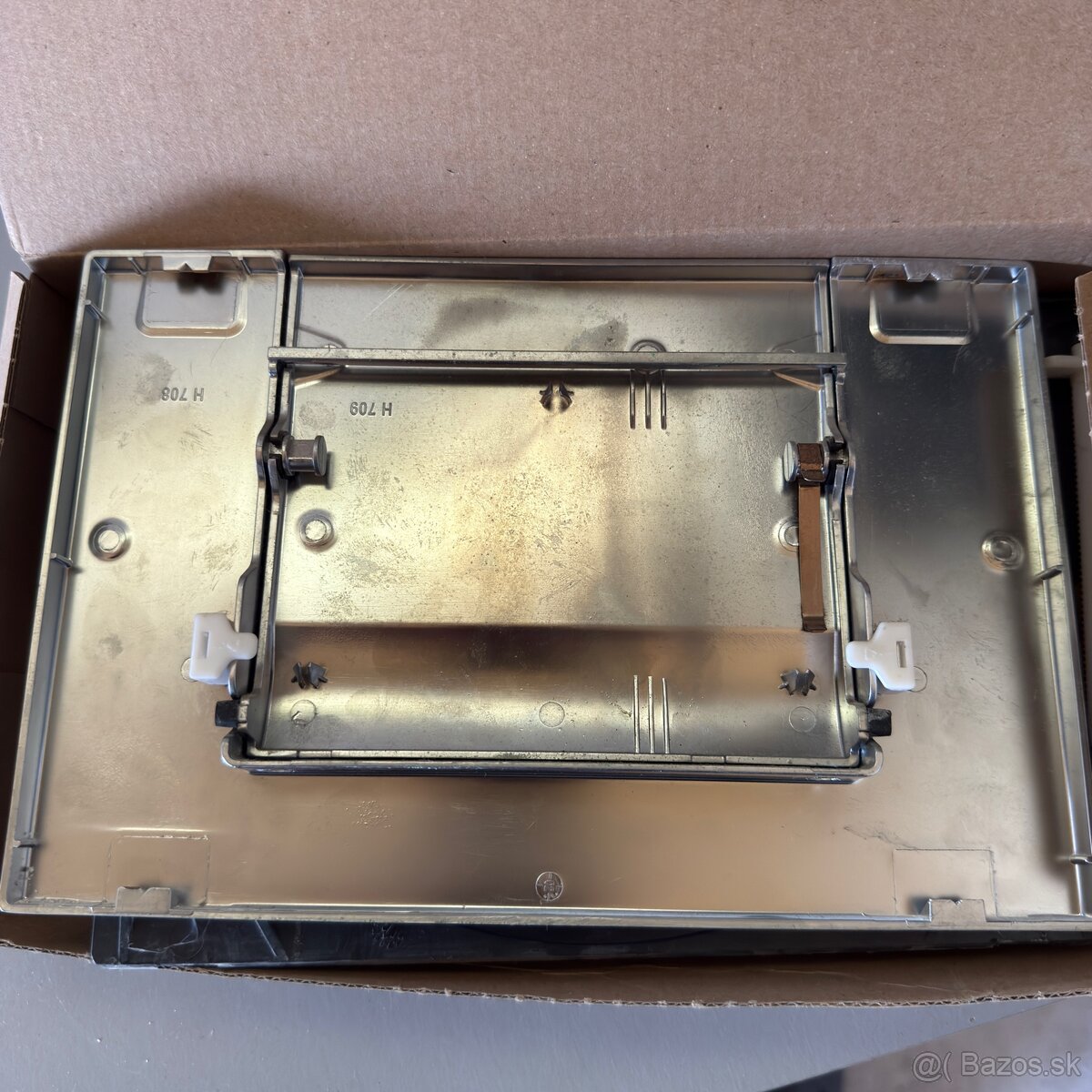 2ks Geberit tlačidlo Tango 115.760.HC.1 Paládium matné - 3