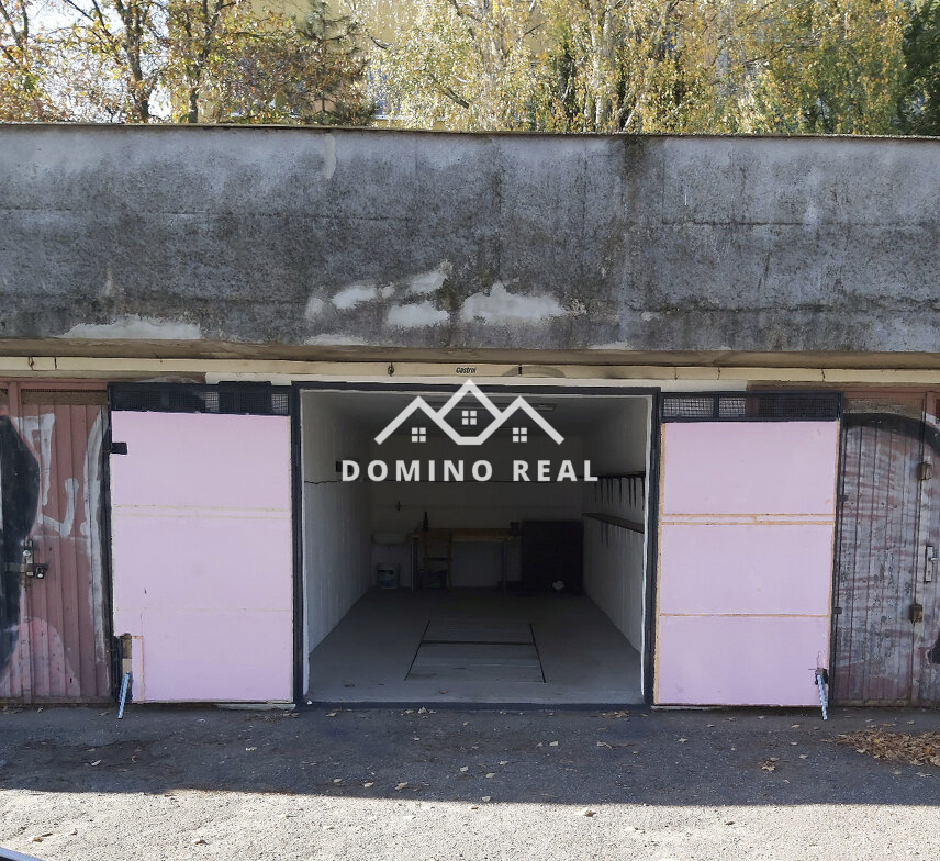 garáž v Karlovej Vsi na predaj - 3