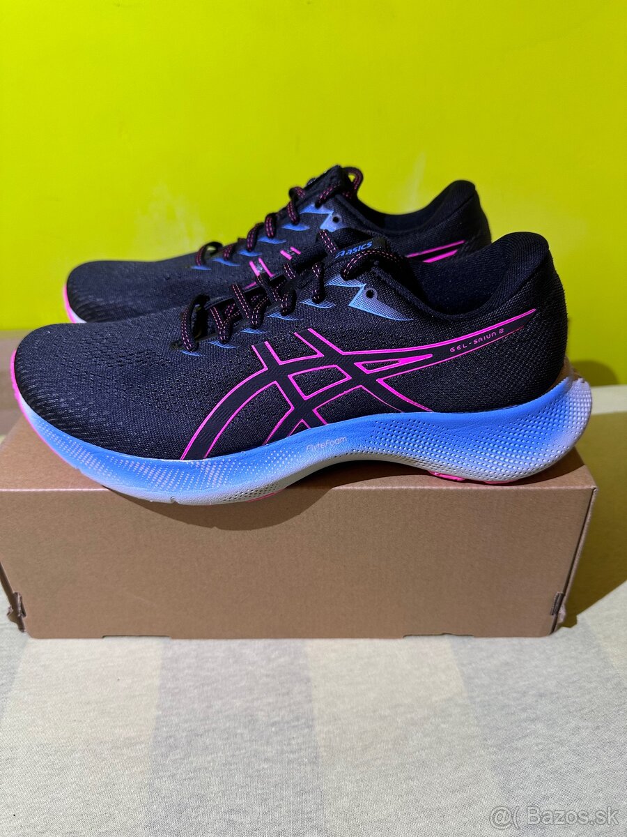 Damske bezecke tenisky Asics Gel Saiun 2 - 3