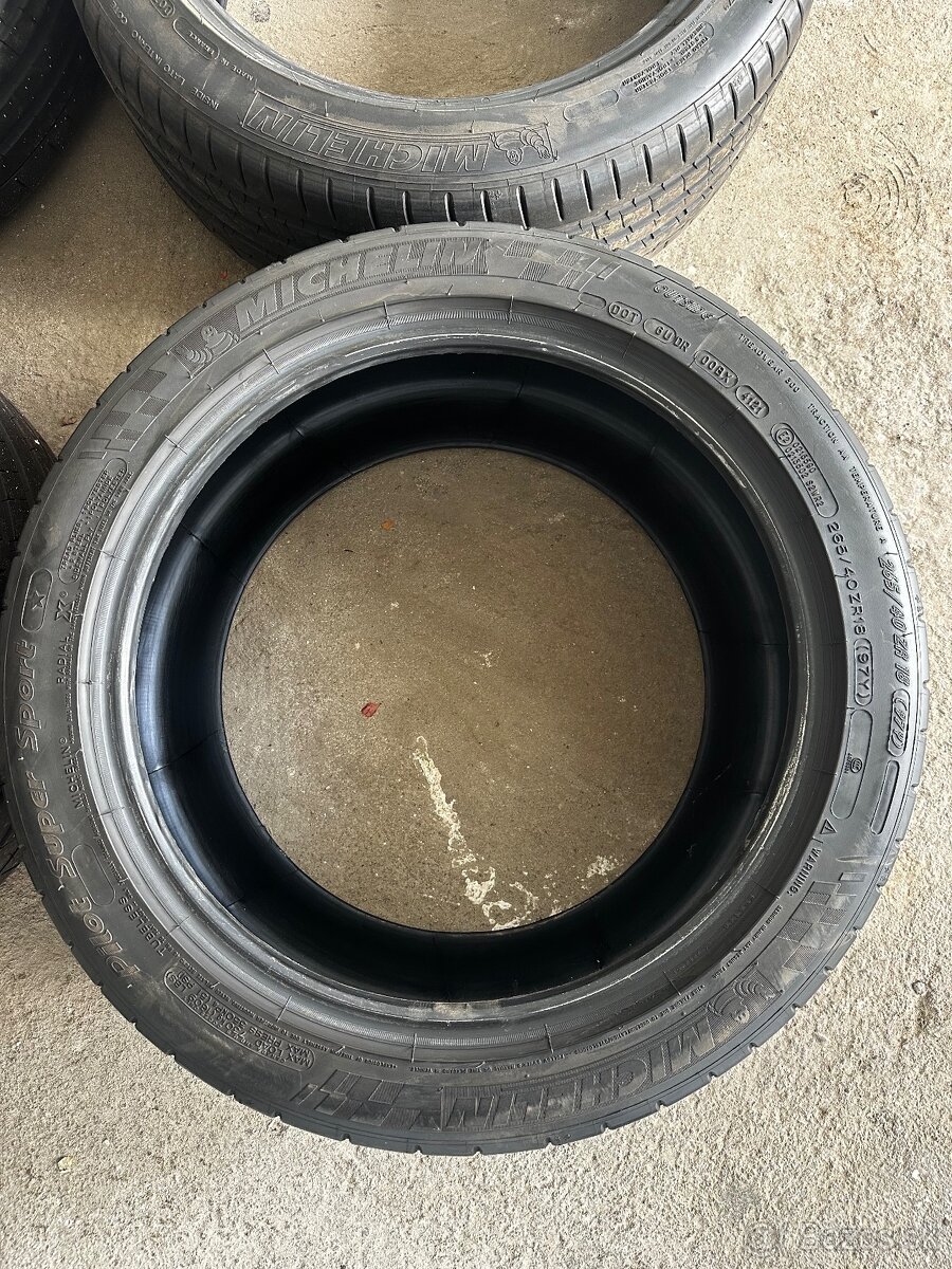 Michelin Pilot Super Sport R18 - 3