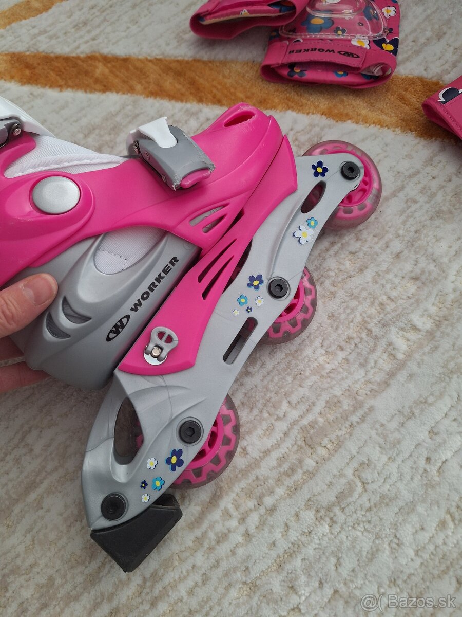 Kolieskové korčule s helmou a chráničmi - 3