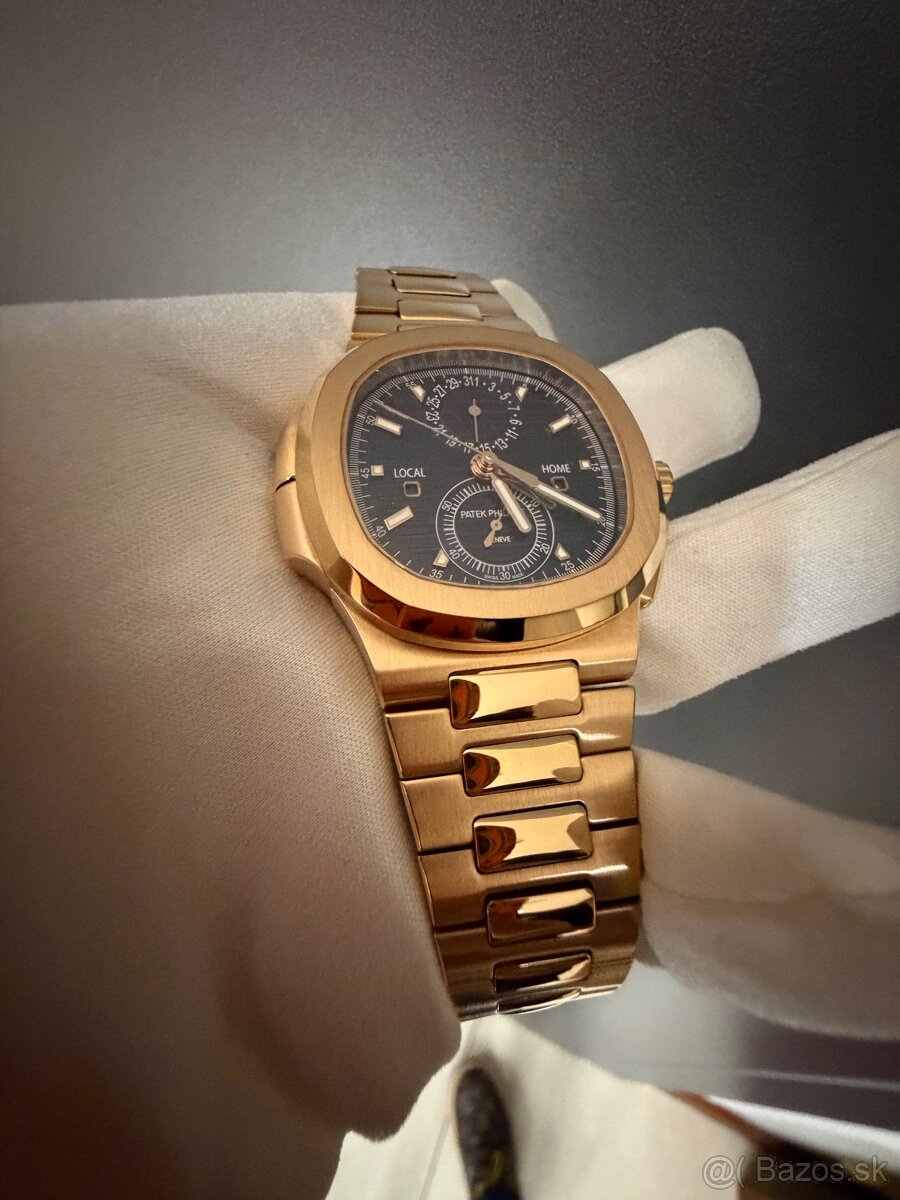 Patek Philippe Nautilus Travel Time - 3