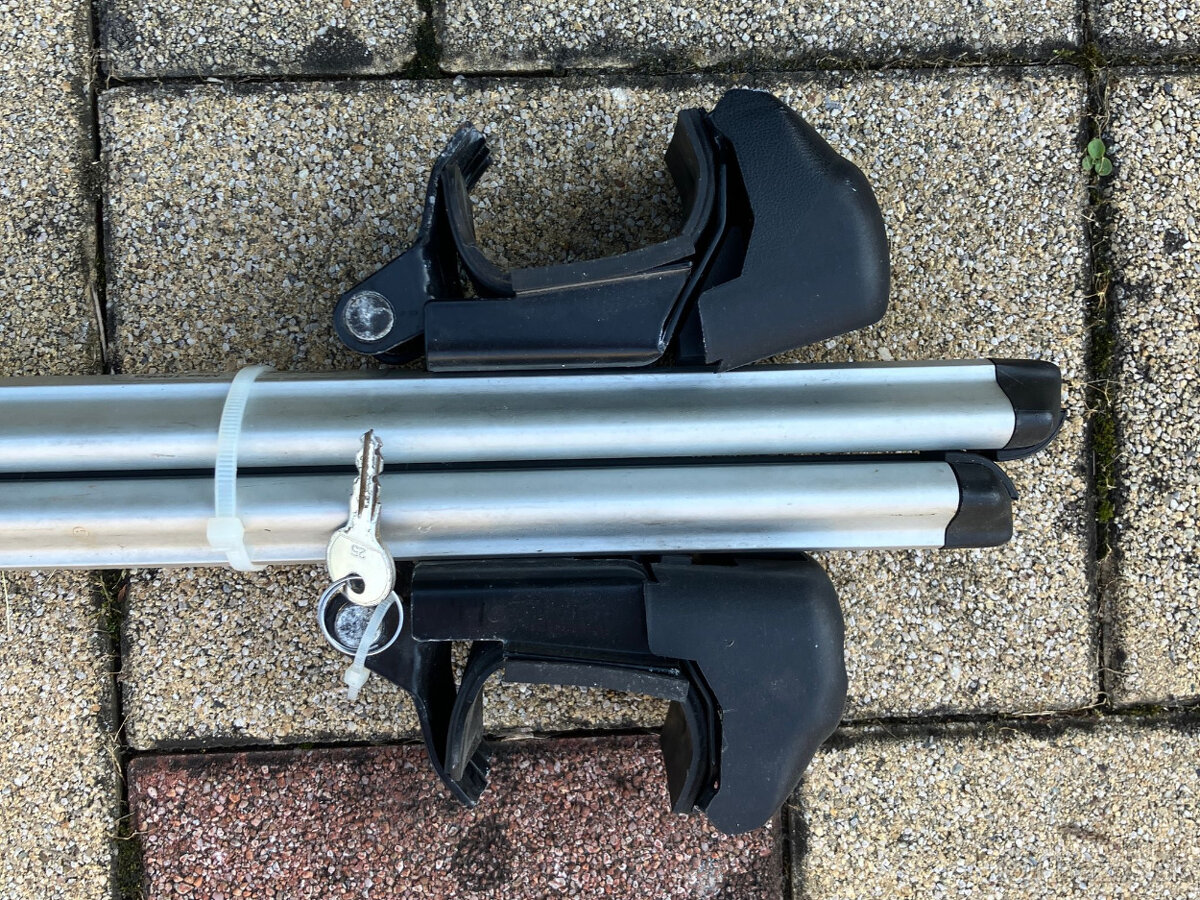 Strešný nosič na Toyotu - 3