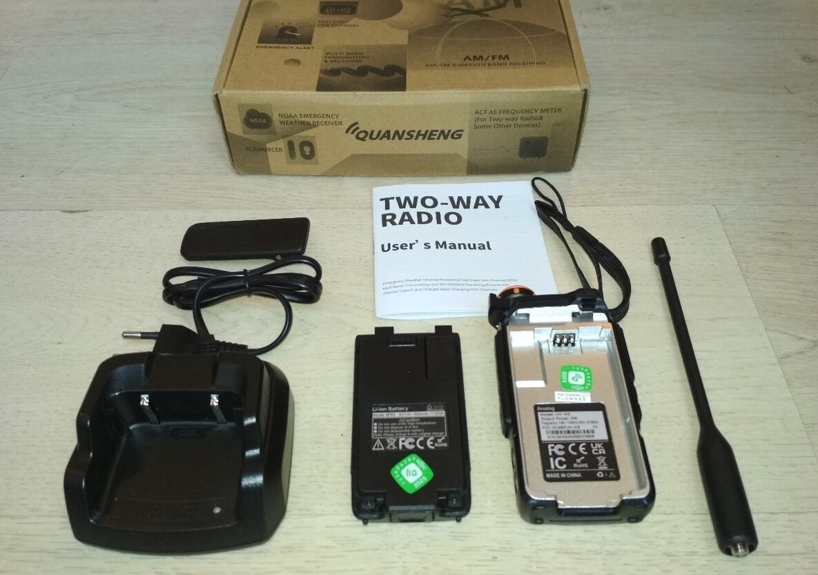 Rádiotelefón Quansheng UV-K5 + USB programovaci kabel - 3