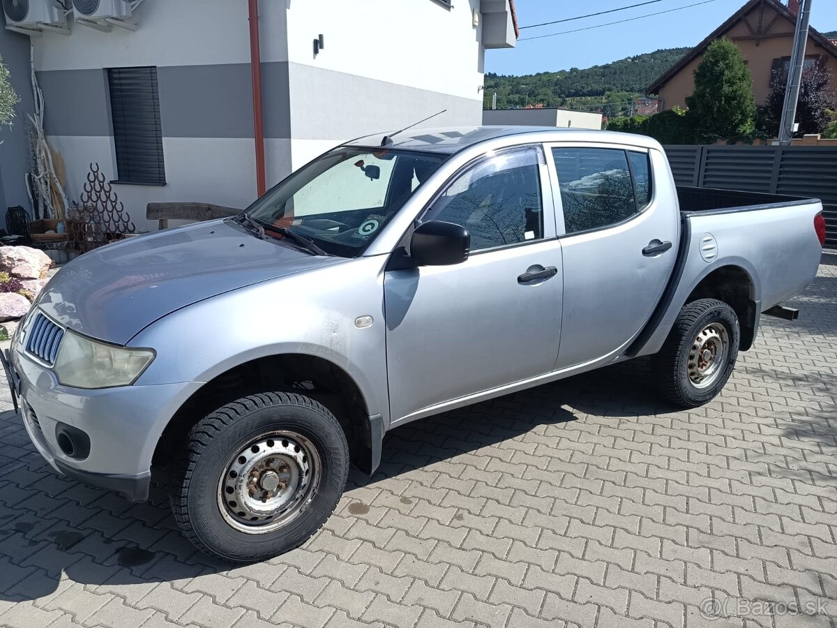 💥 MITSUBISHI L200 2.5 DI-D INVITE WORK 4x4 💥 - 3