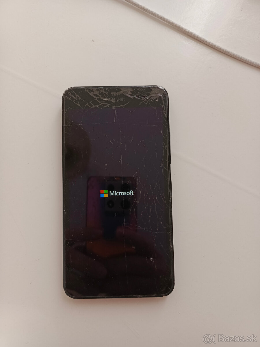 Microsoft Lumia 640 XL. - 3