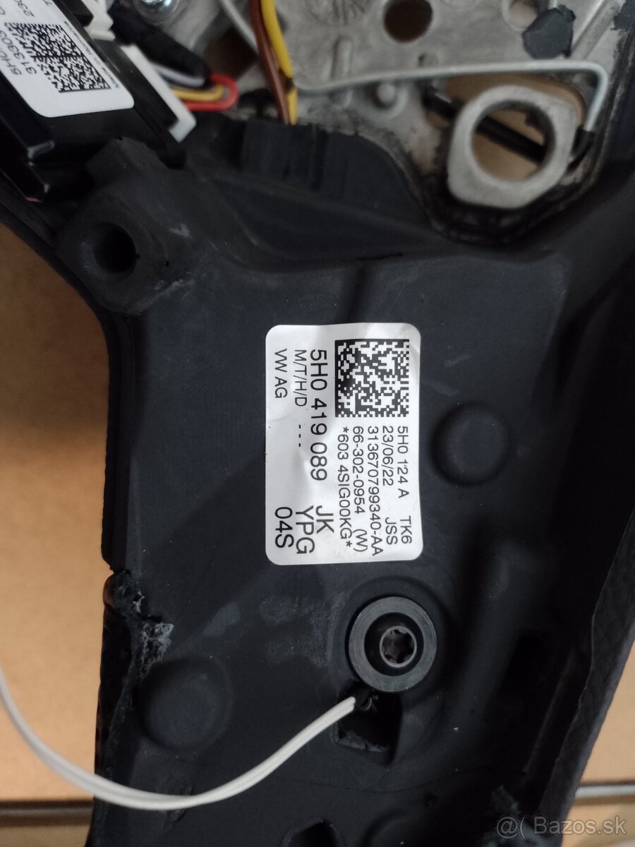 Volant - VW Golf 8 - 3