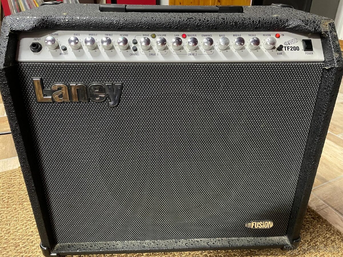 LANEY TF200 - 3