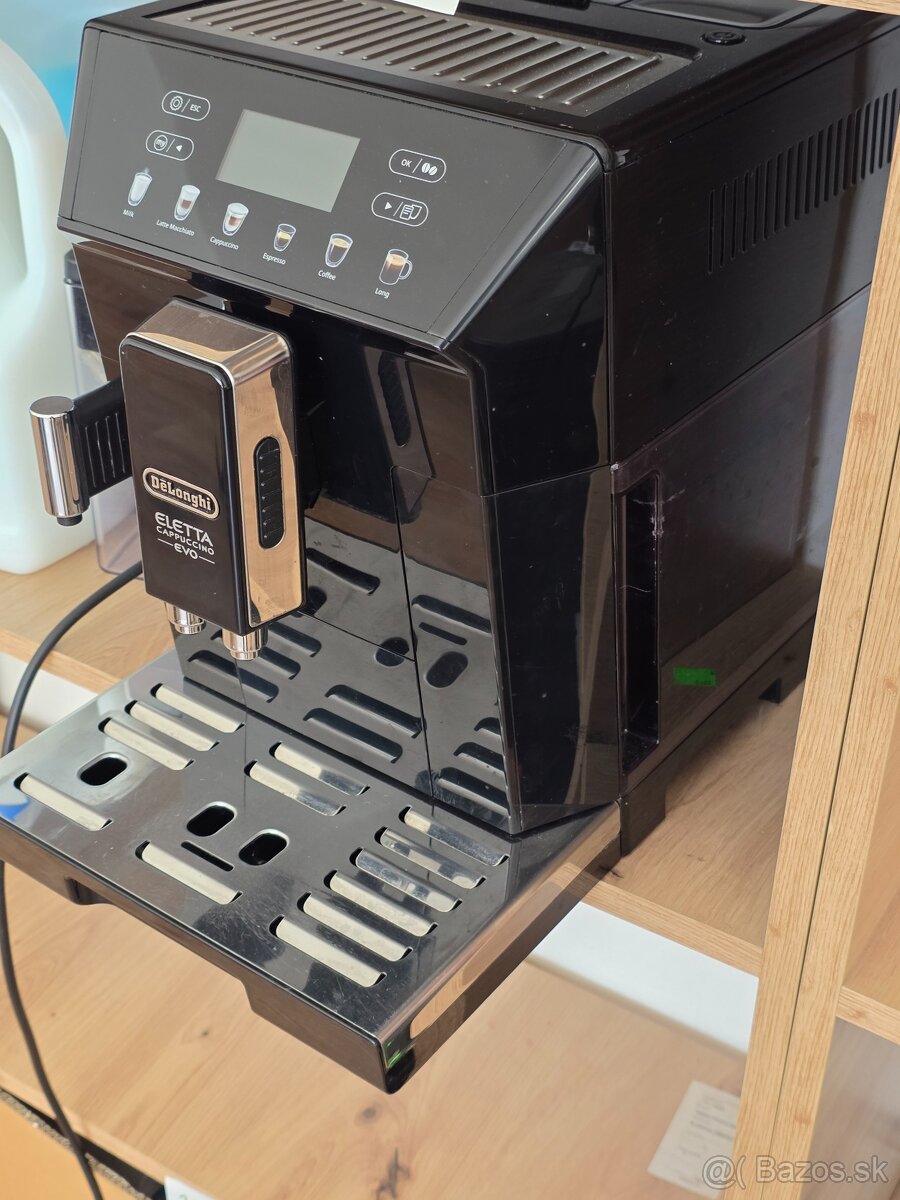 DELONGHI ECAM 46.860 B Kavovar - 3