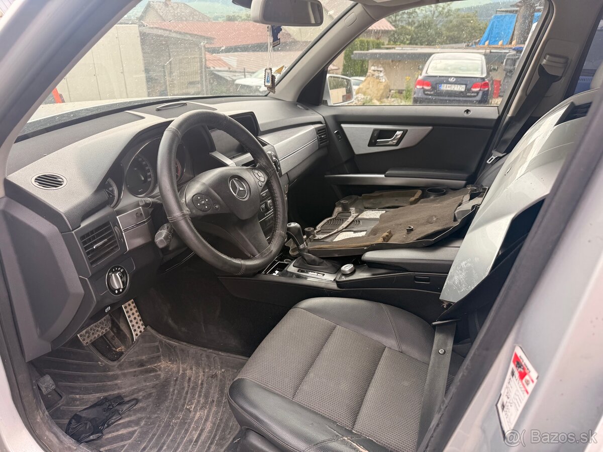 Rozpredám Mercedes GLK 320 CDI - 3