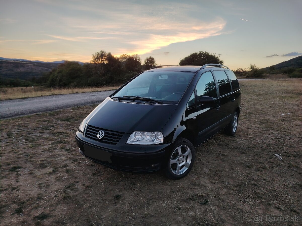 Predám VW Sharan 4x4 1.9 TDi - 3