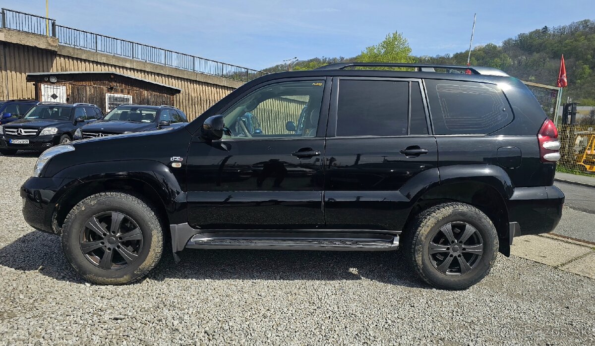 Toyota Land Cruiser 3.0 D-4D Lux+ A/T
