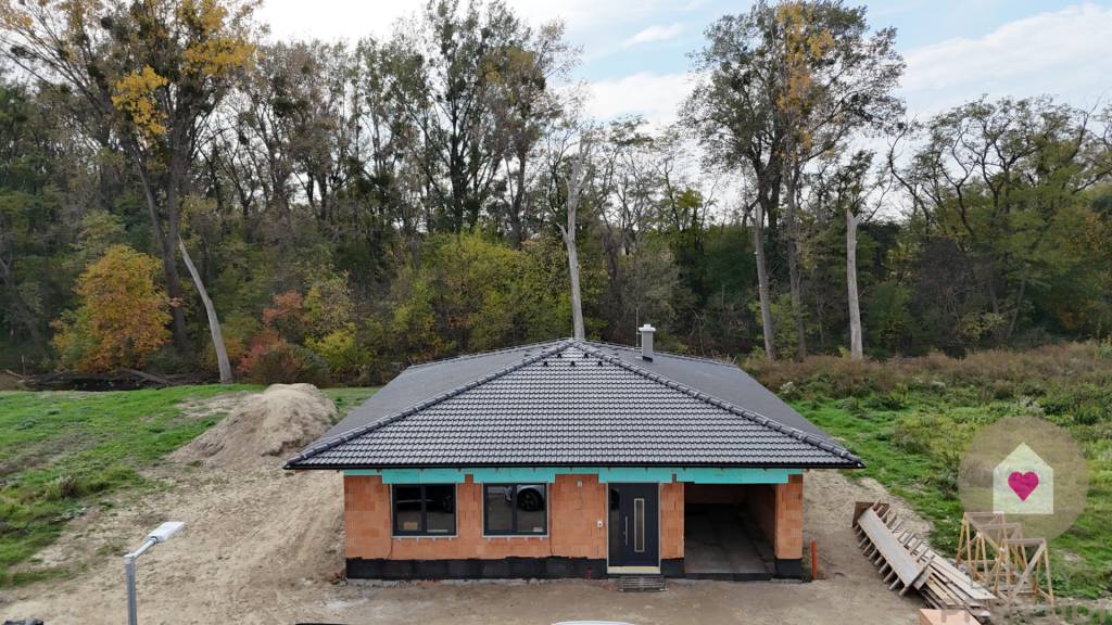 4-izbový rodinný dom s garážou v TOP lokalite, Bernolakovo J - 3