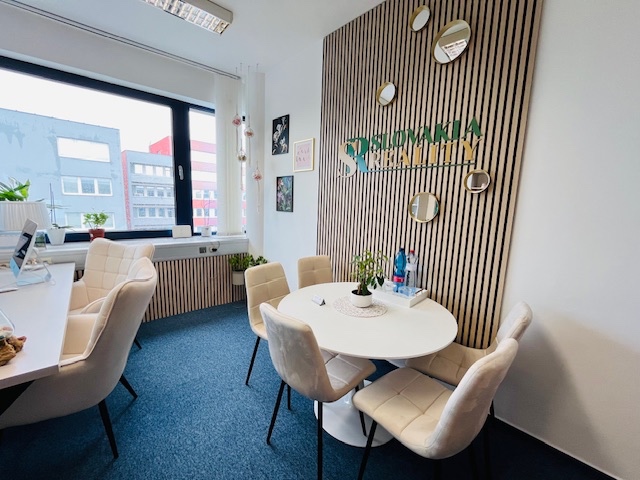 Centrum mesta, parkovanie, klimatizácia, od 30 do 120m2 - 3