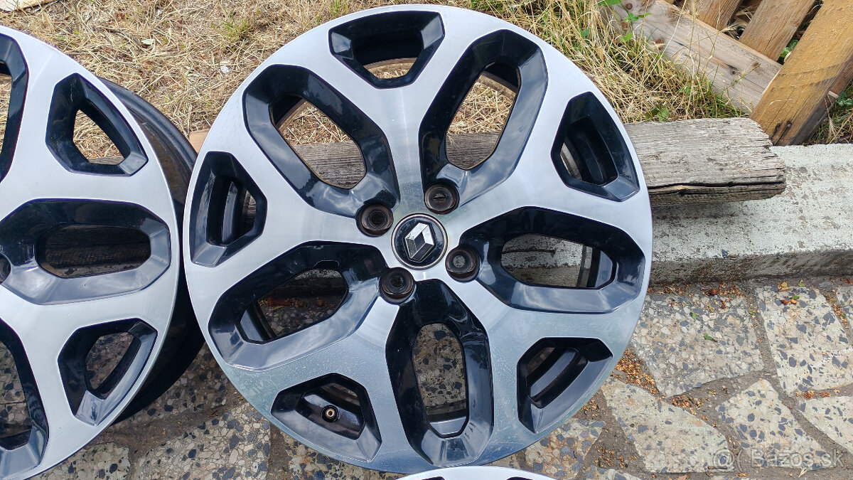 4x100 R17 --- RENAULT CAPTUR ... - 3