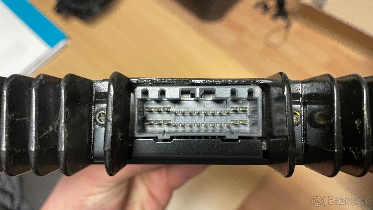 Audi A3 8L zosilňovač Bose sound - 3