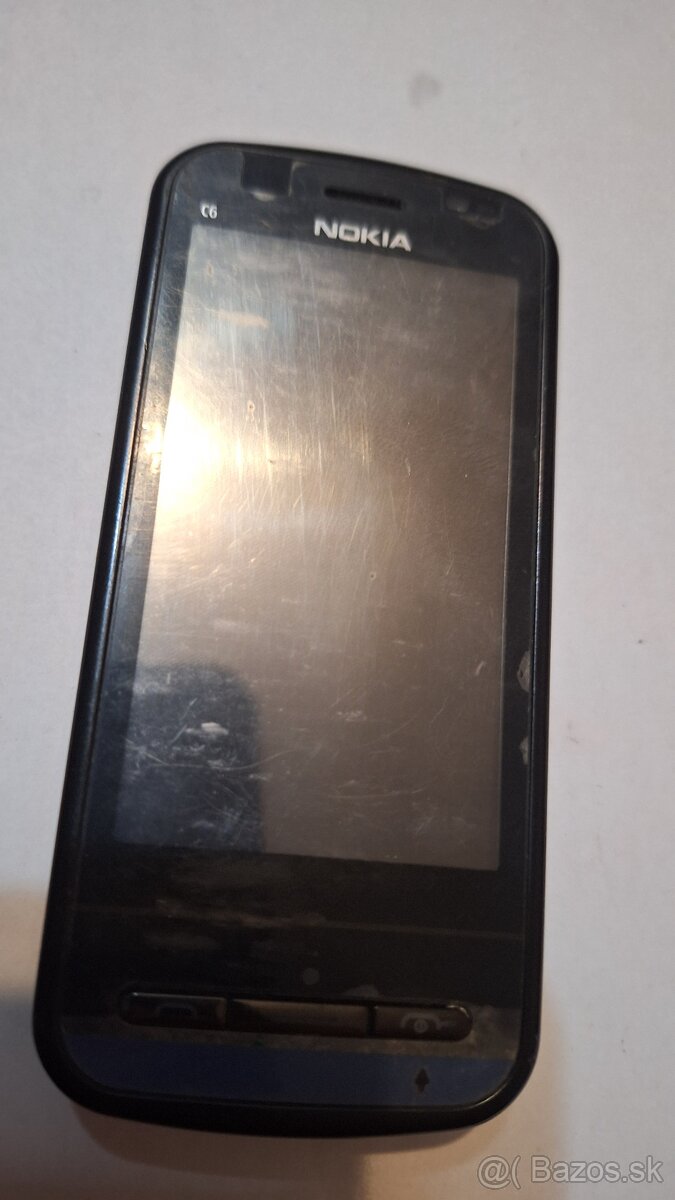 Nokia C6 - 3