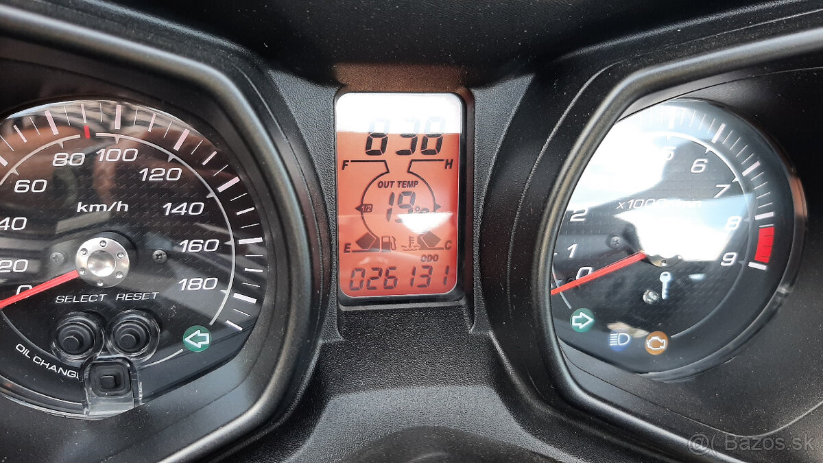 Yamaha X Max 400 - 3