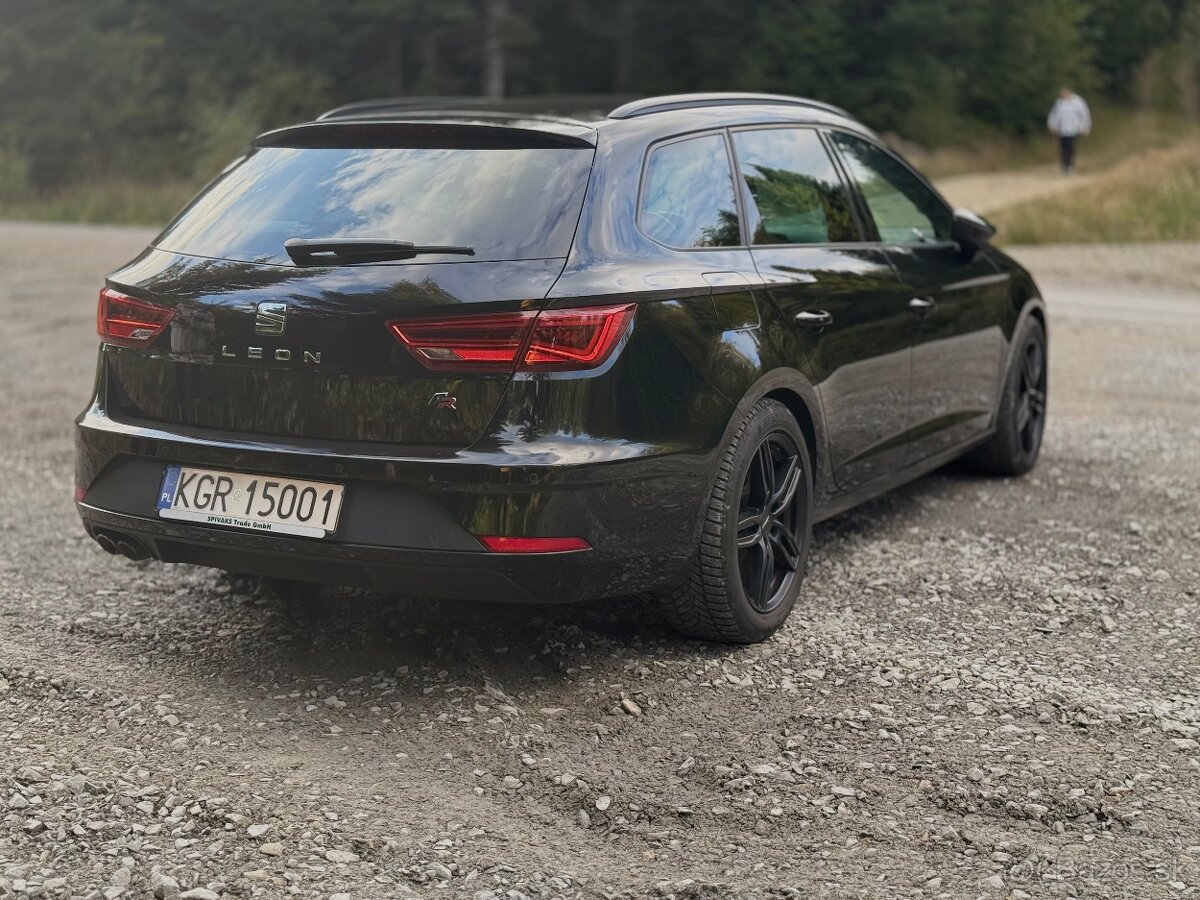 Seat Leon Sportstourer 2.0 TDI DSG FR - 3