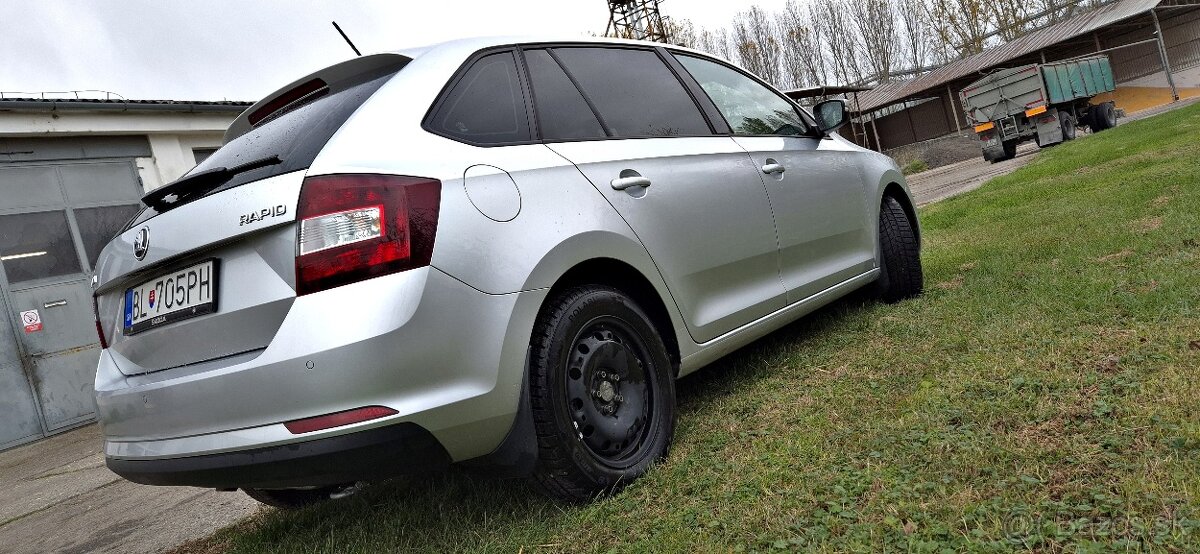 Skoda rapid spaceback - 3