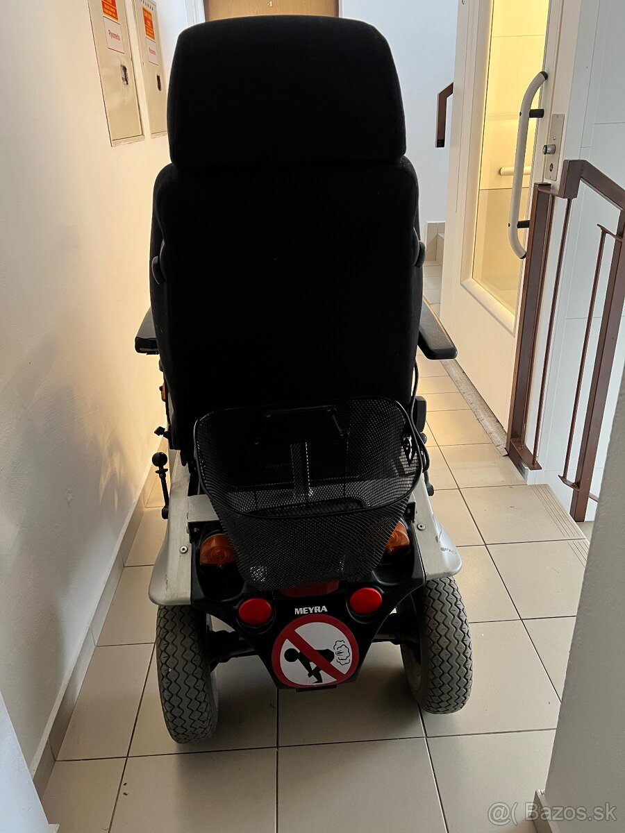 Elektrický vozík Meyra - 3