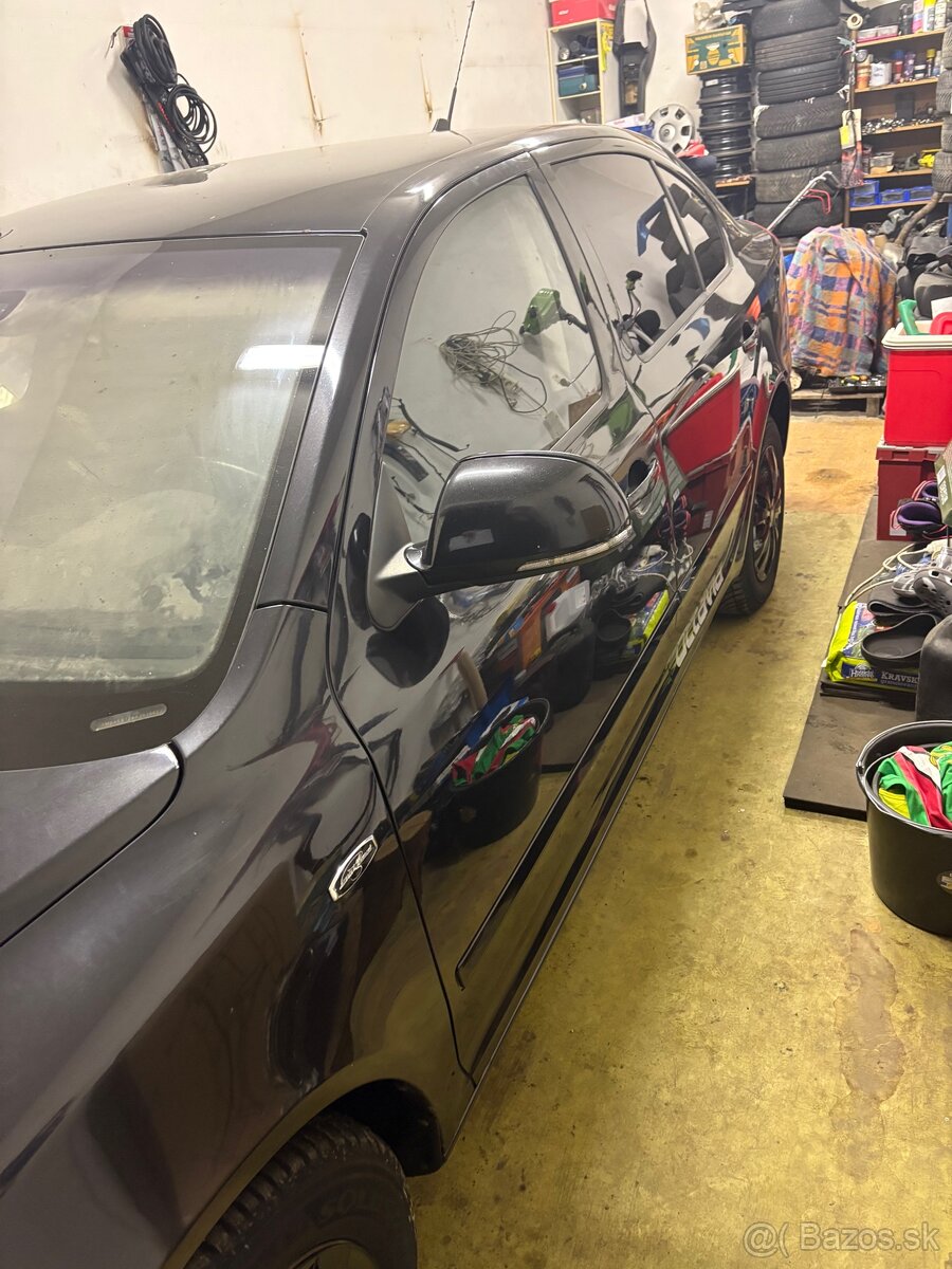 Rozpredám Octaviu 2 FL L&K - 3