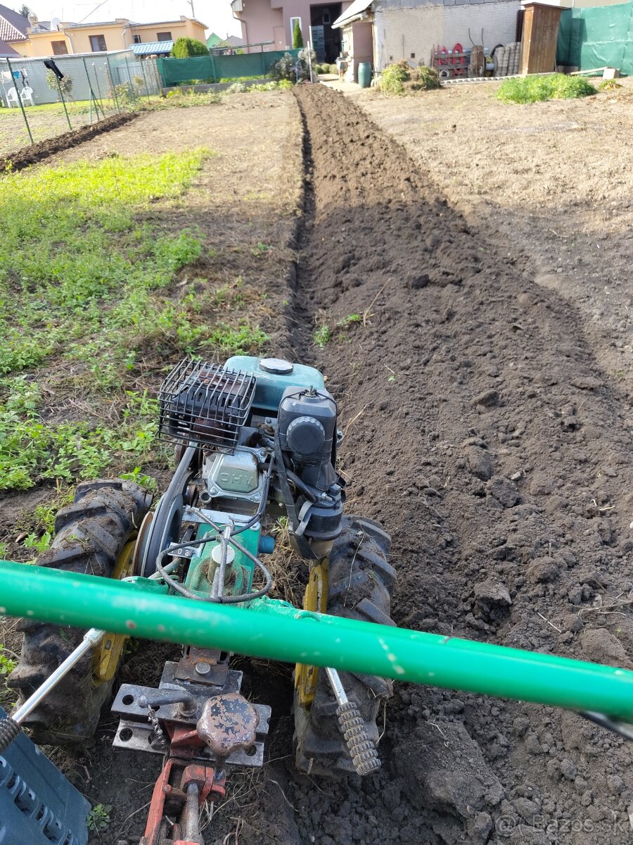 Ponúkam obrábanie pôdy, záhrady - 3