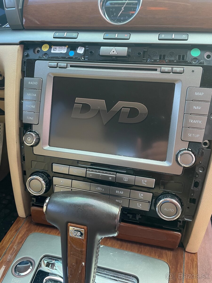 Radio , Navi , DVD , phaeton - 3