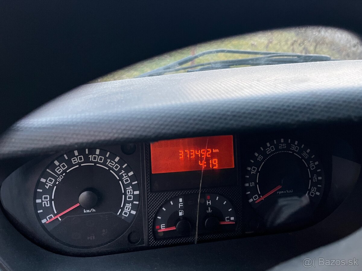 Dodávka Iveco Daily 2.3 Hpi - 3