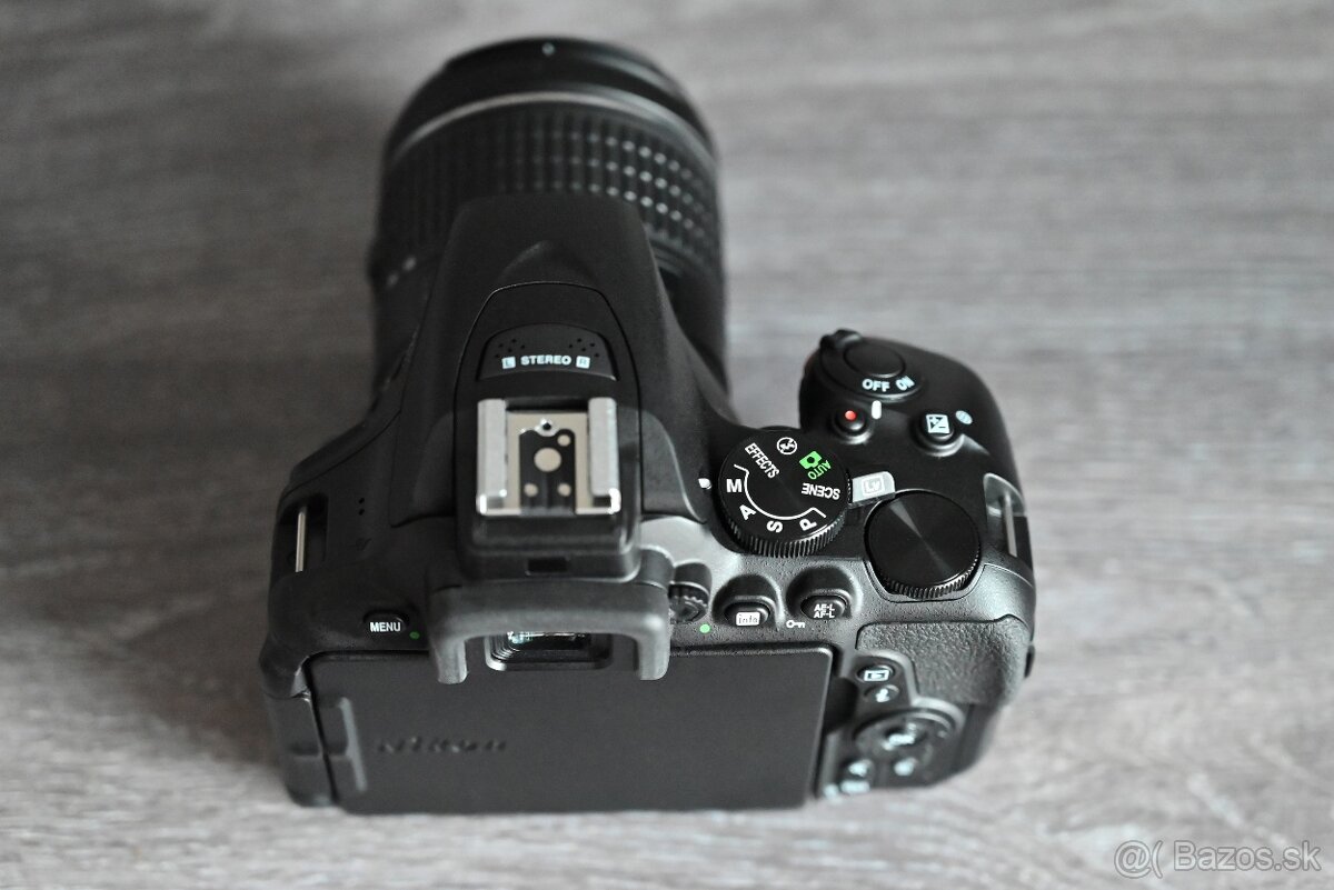D5600 s objektívmi - 3