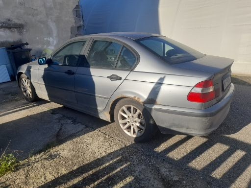 Predám BMW 320d - 3