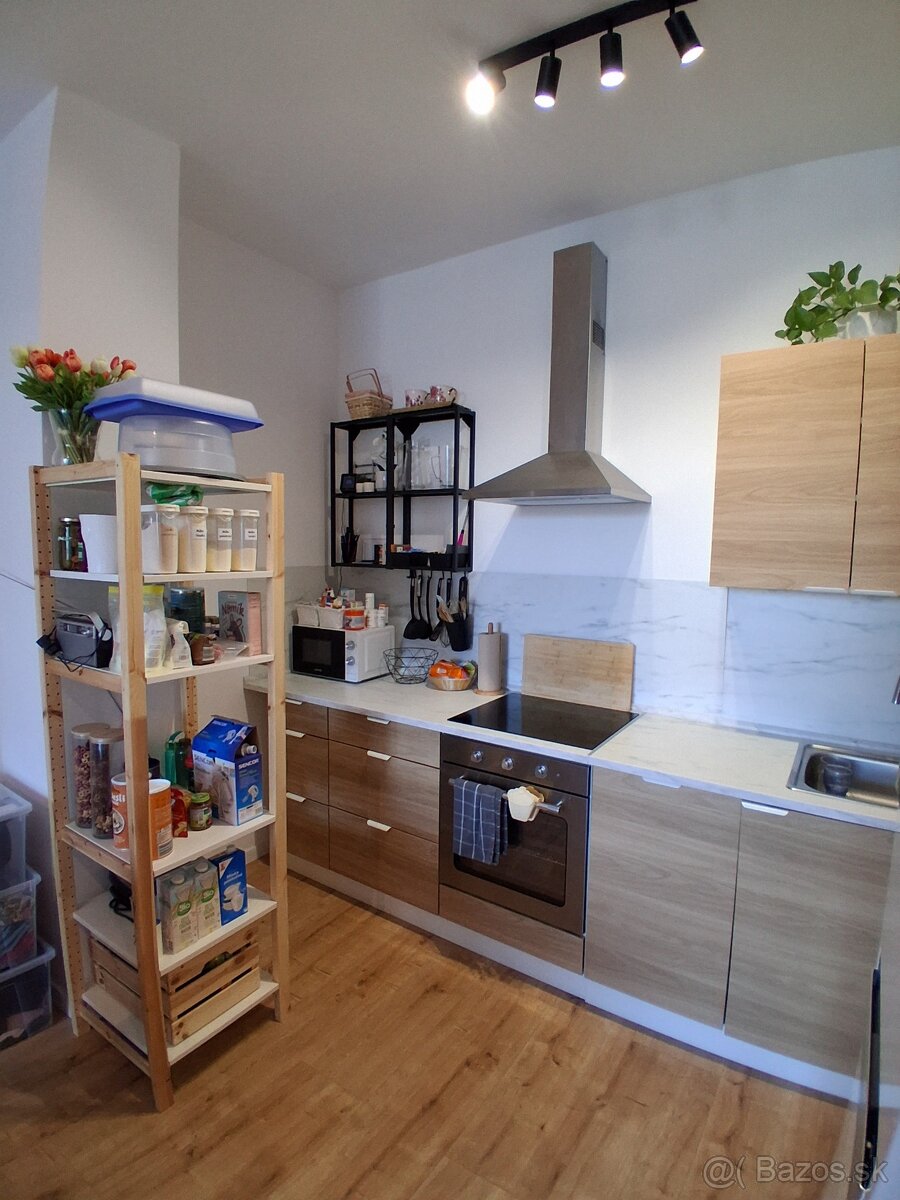 2i byt voľný na prenájom v Novom Hlohovci - 3