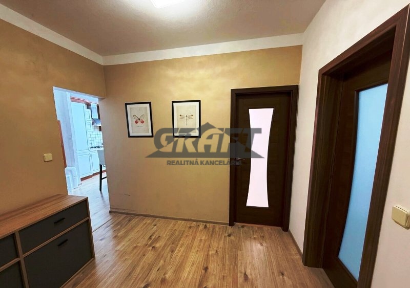 Na prenájom 3-izb. byt ul J. Poničana – Devínska - 3