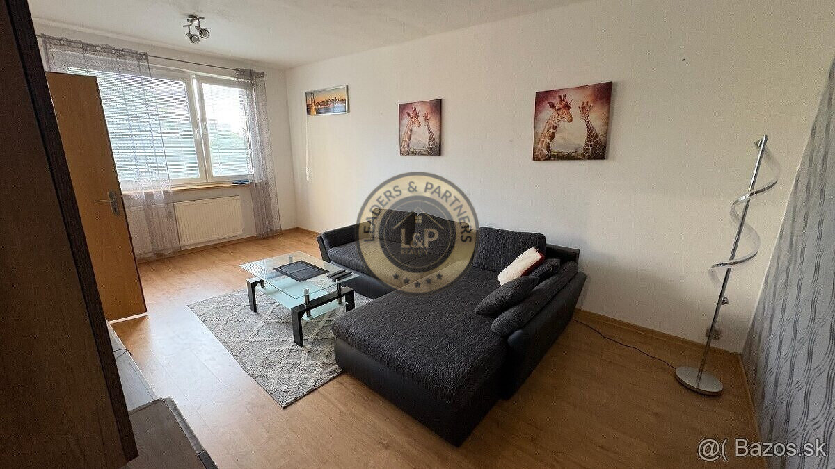 Veľký 2 izbový zariadený byt Bizetova - 3